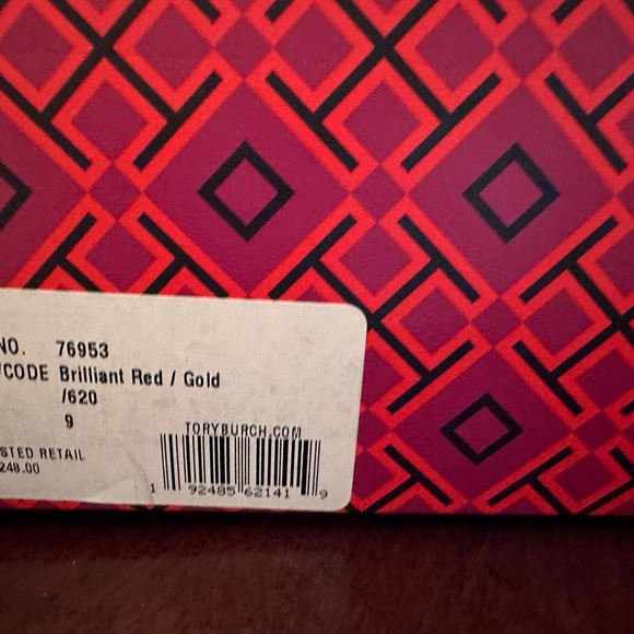 Tory Burch Shoe - Picture 2 of 4